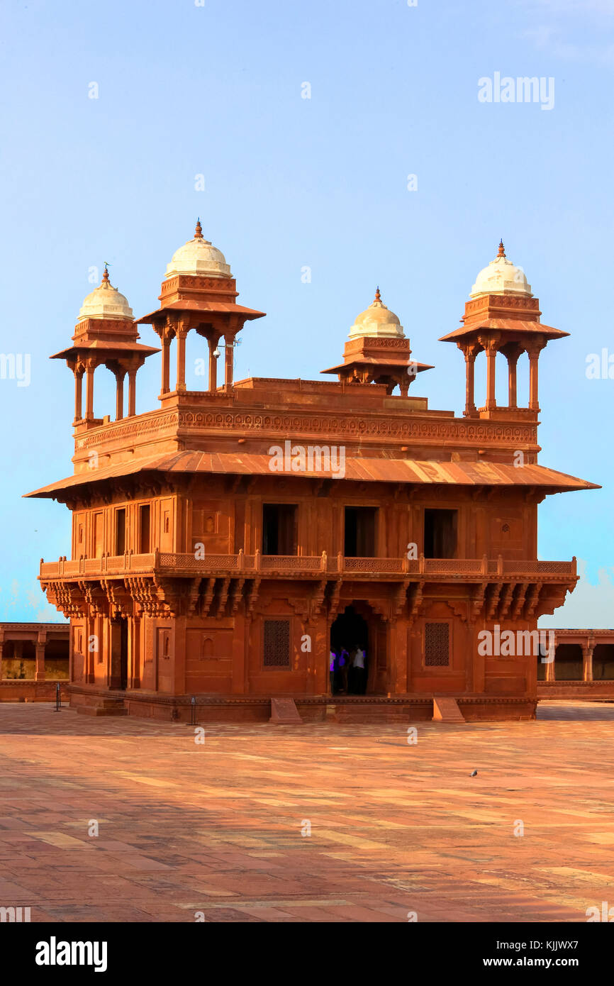 Fatehpur Sikri, fondata nel 1569 dall'imperatore Mughal Akbar, servita come la capitale dell' Impero Mughal dal 1571 al 1585. Palazzo imperiale complesso. R Foto Stock
