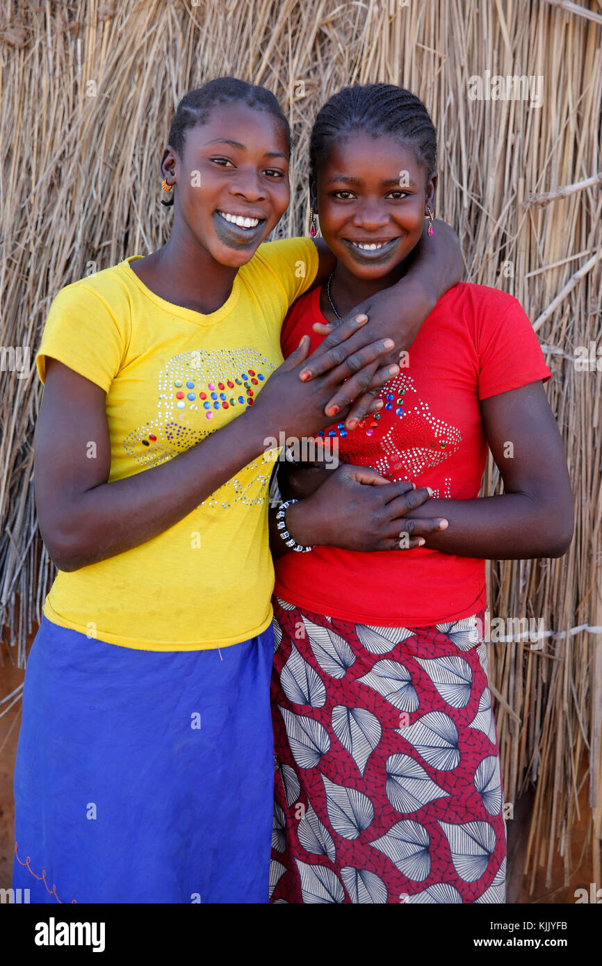Peul ragazze. Il Senegal. Foto Stock