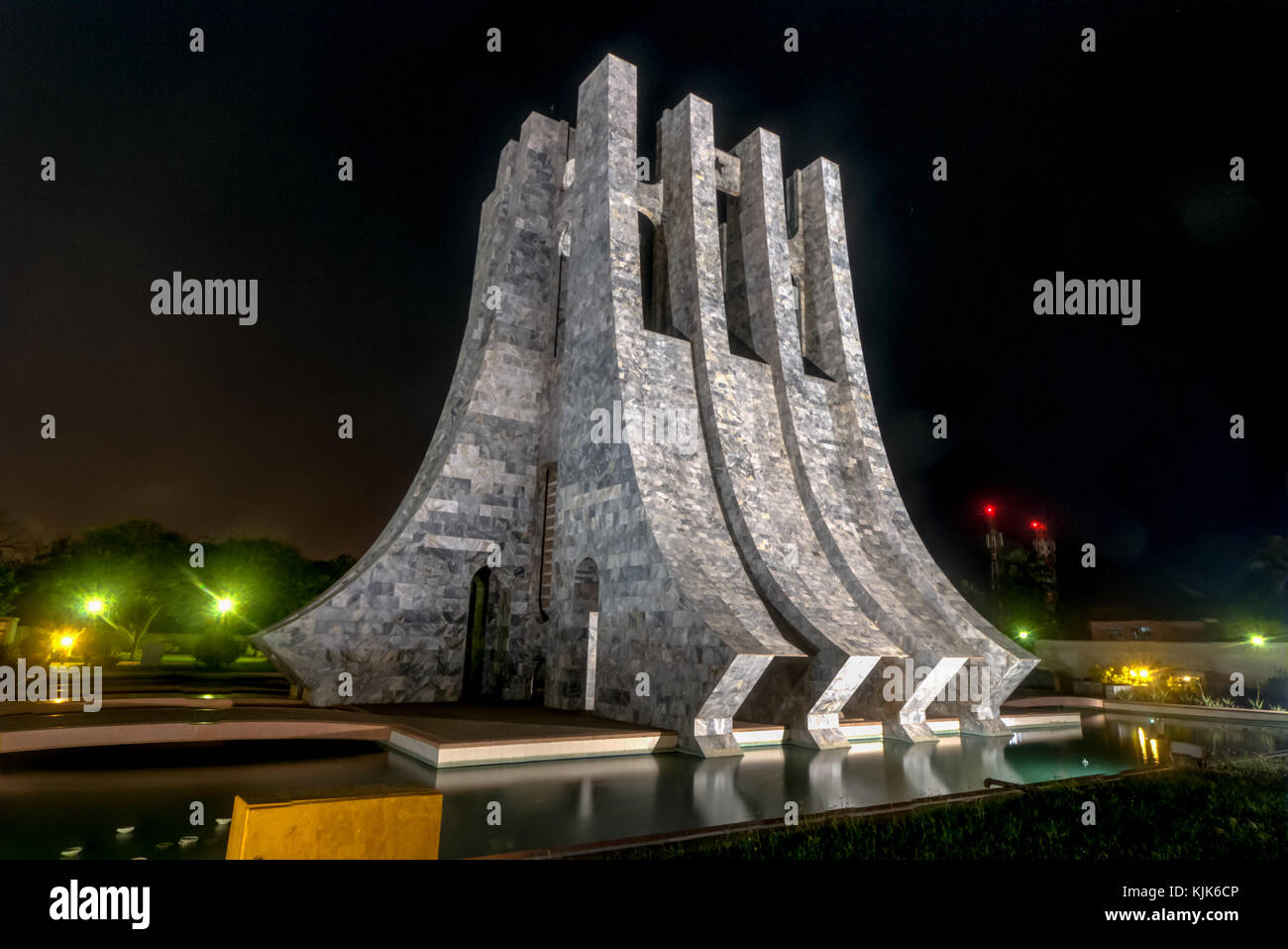 Kwame Nkrumah memorial park di notte. Kwame Nkrumah memorial park (knmp) è un parco nazionale in Accra, Ghana chiamato dopo osagyefo dr. Kwame Nkrumah, th Foto Stock