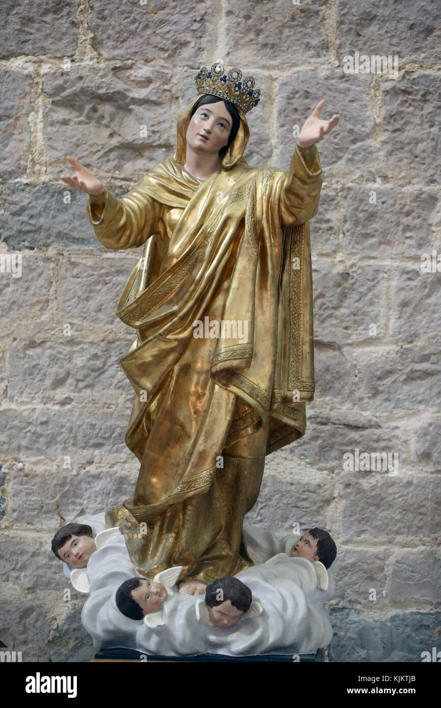 La Celle Abbey. Vergine Maria. La Francia. Foto Stock