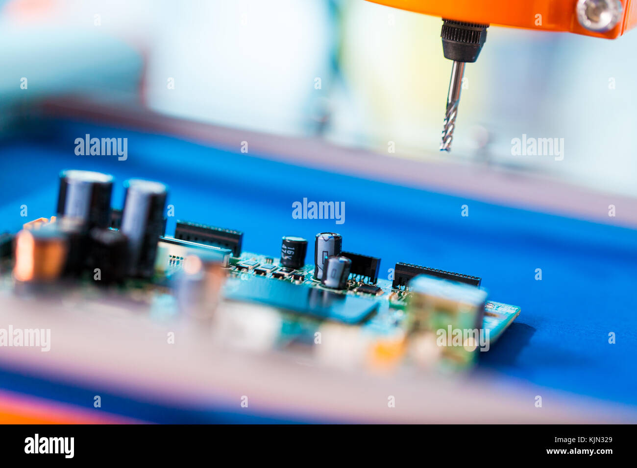 Utensili da taglio per la fresa sulla macchina CNC Foto Stock