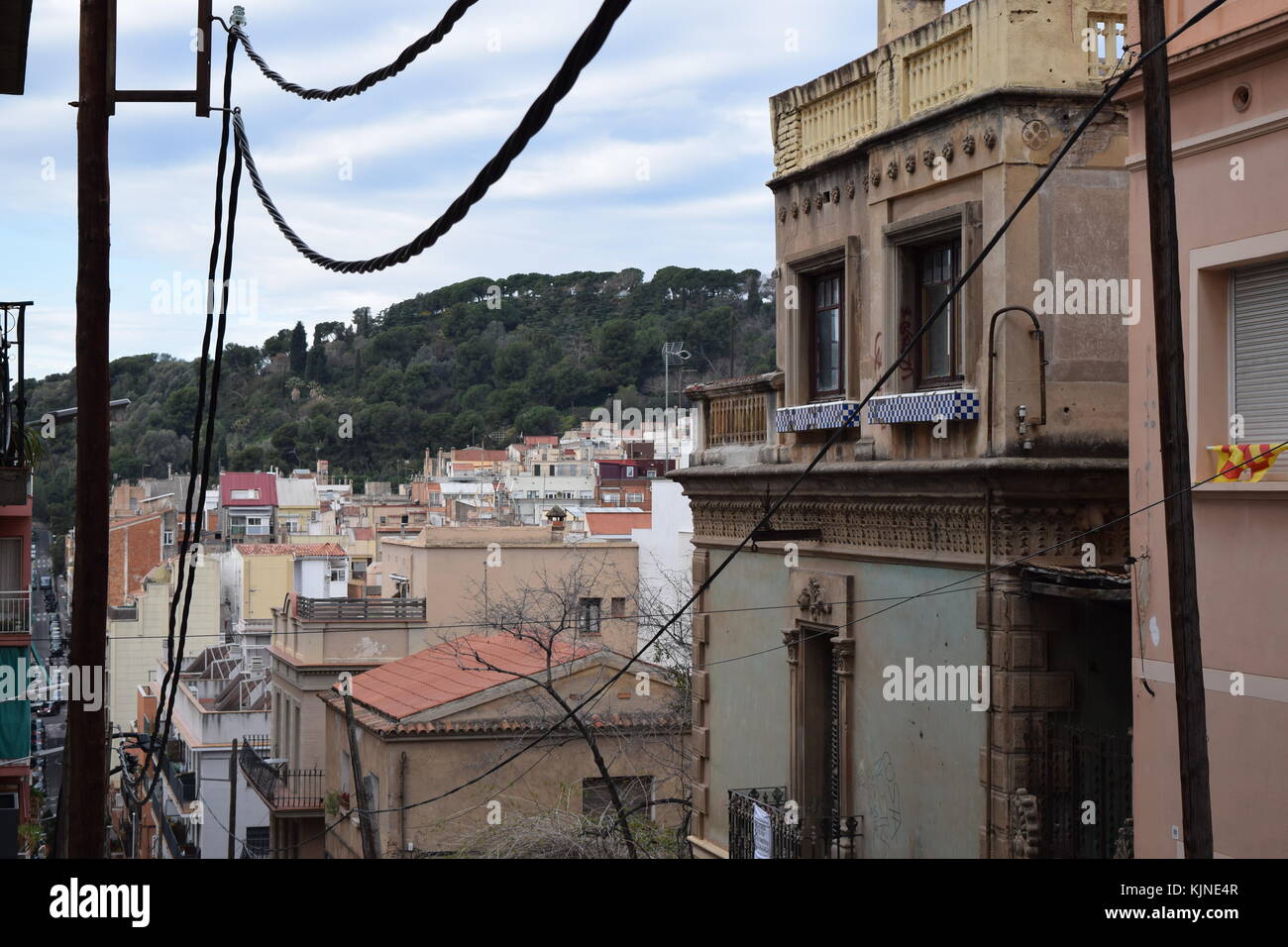 Piccola strada a Barcellona vicino al centro Foto Stock