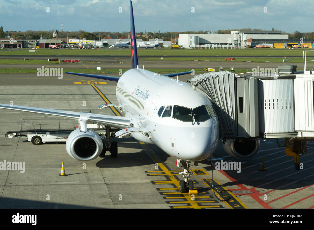 A Bruxelles Airlines aeromobili pronta all'aeroporto di Bruxelles Zaventem. Foto Stock