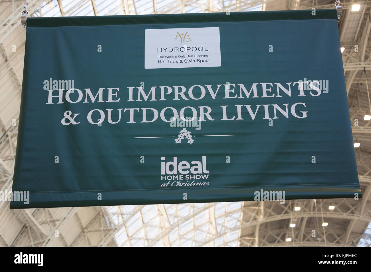 Londra, Regno Unito. 26 Novembre, 2017. Ultimo giorno di Ideal Home Show a Natale, dotate di chef professionisti Theo Randall e rosmarino credito Shrager: Ashok Saxena/Alamy Live News Foto Stock