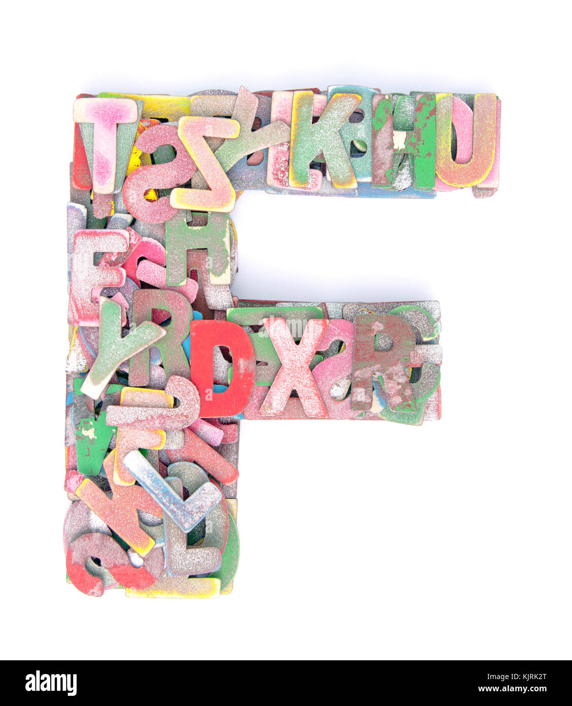 Un sacco di piccole lettere in legno per creare la lettera F Foto stock -  Alamy