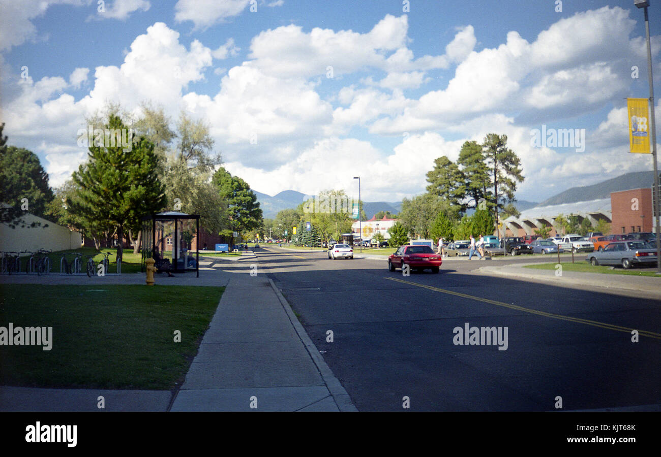 Flagstaff, AZ, Stati Uniti d'America, circa 1999 - la Northern Arizona University campus - pellicola negativa scan Foto Stock