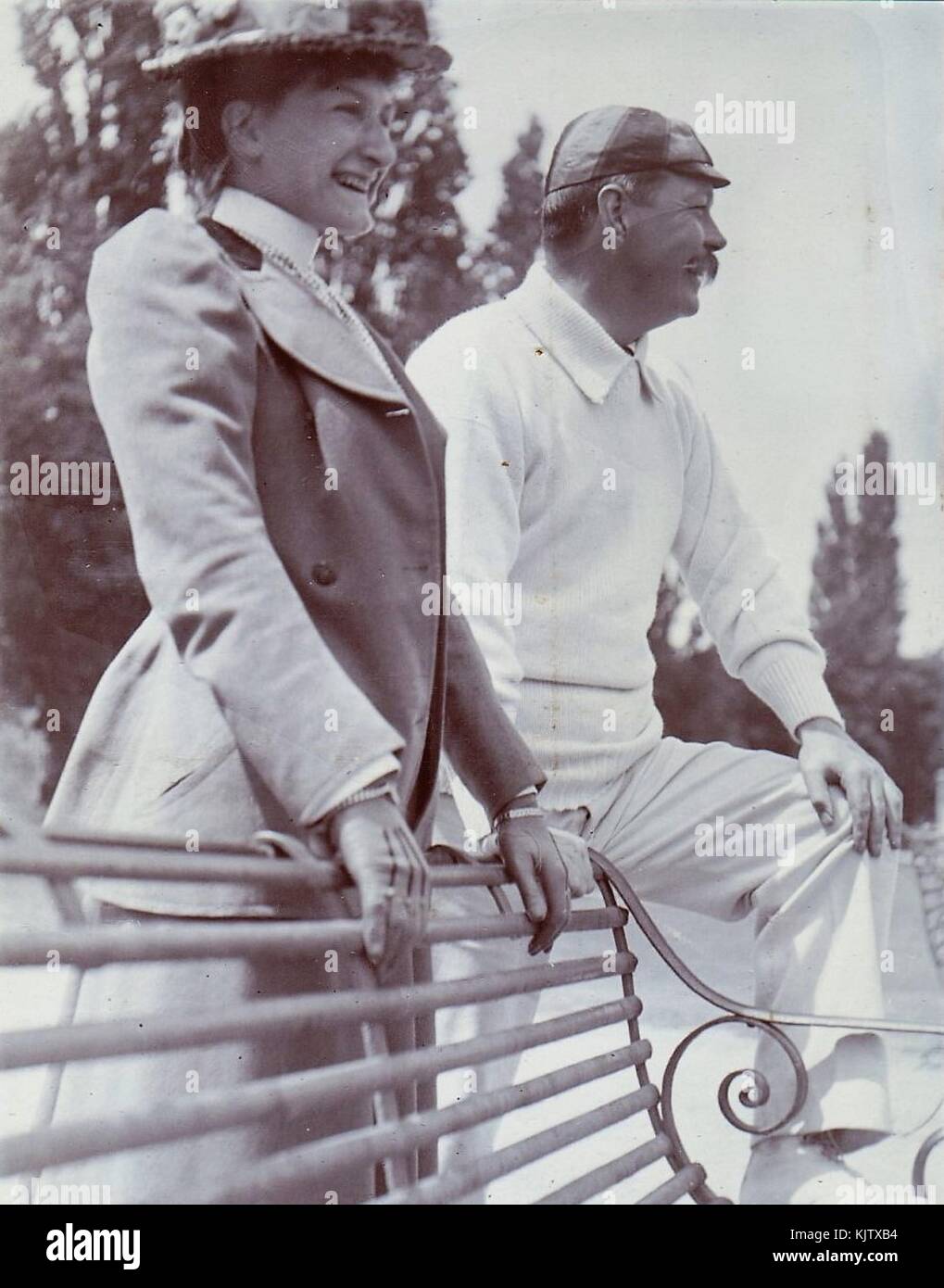 Sir Arthur Conan Doyle a giocare a cricket, 1901 Foto Stock