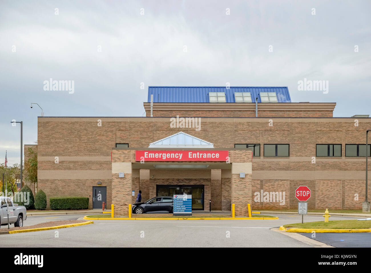 Ingresso di emergenza esterno dell'ospedale, Montgomery Alabama USA. Foto Stock