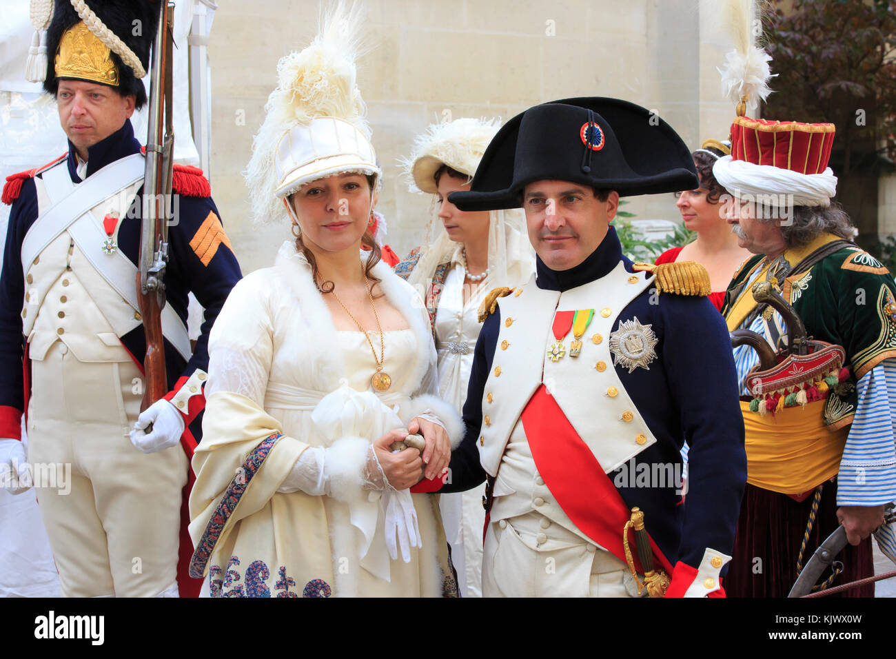 Napoleone Bonaparte (1769-1821) e Joséphine de Beauharnais (1763-1814) durante il terzo giubileo imperiale a Rueil-Malmaison, Francia Foto Stock