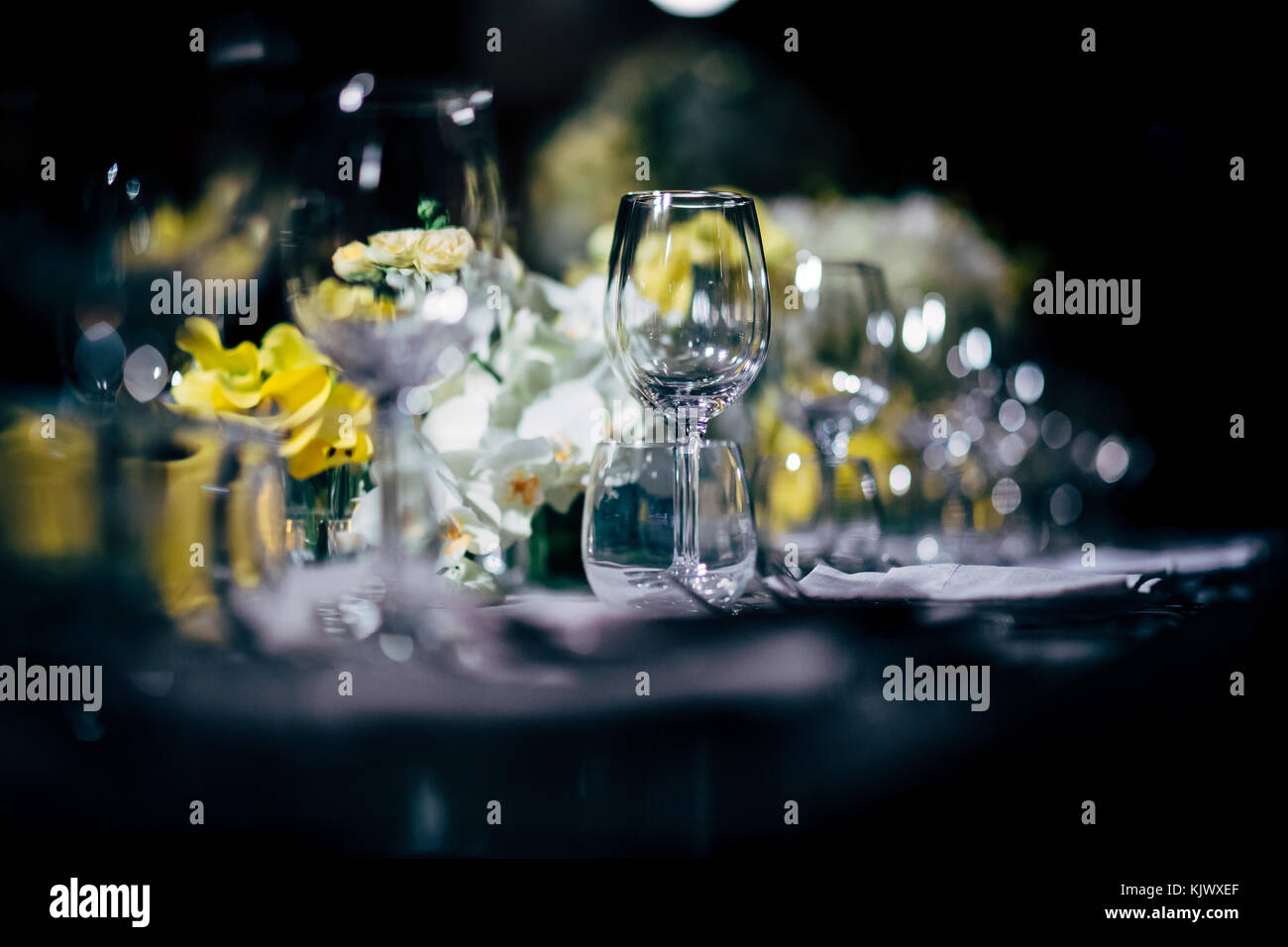 Tavolo di lusso per feste, Natale, vacanze e matrimoni. Foto Stock