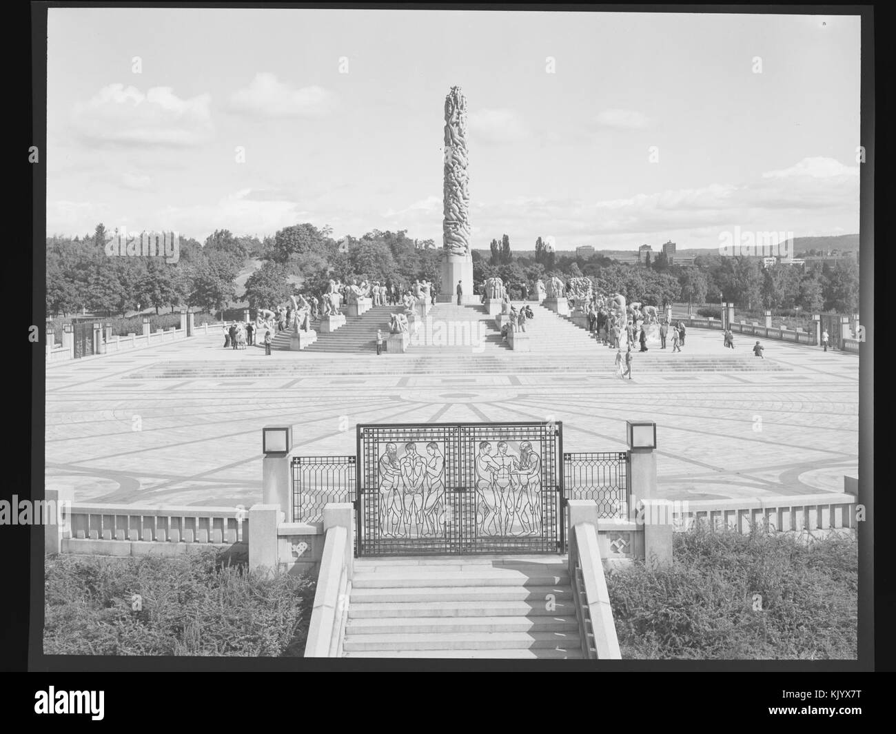 Vigelandsparken, Oslo n. nb digifoto 20150625 00029 NB MIT 27882 AFR Foto Stock
