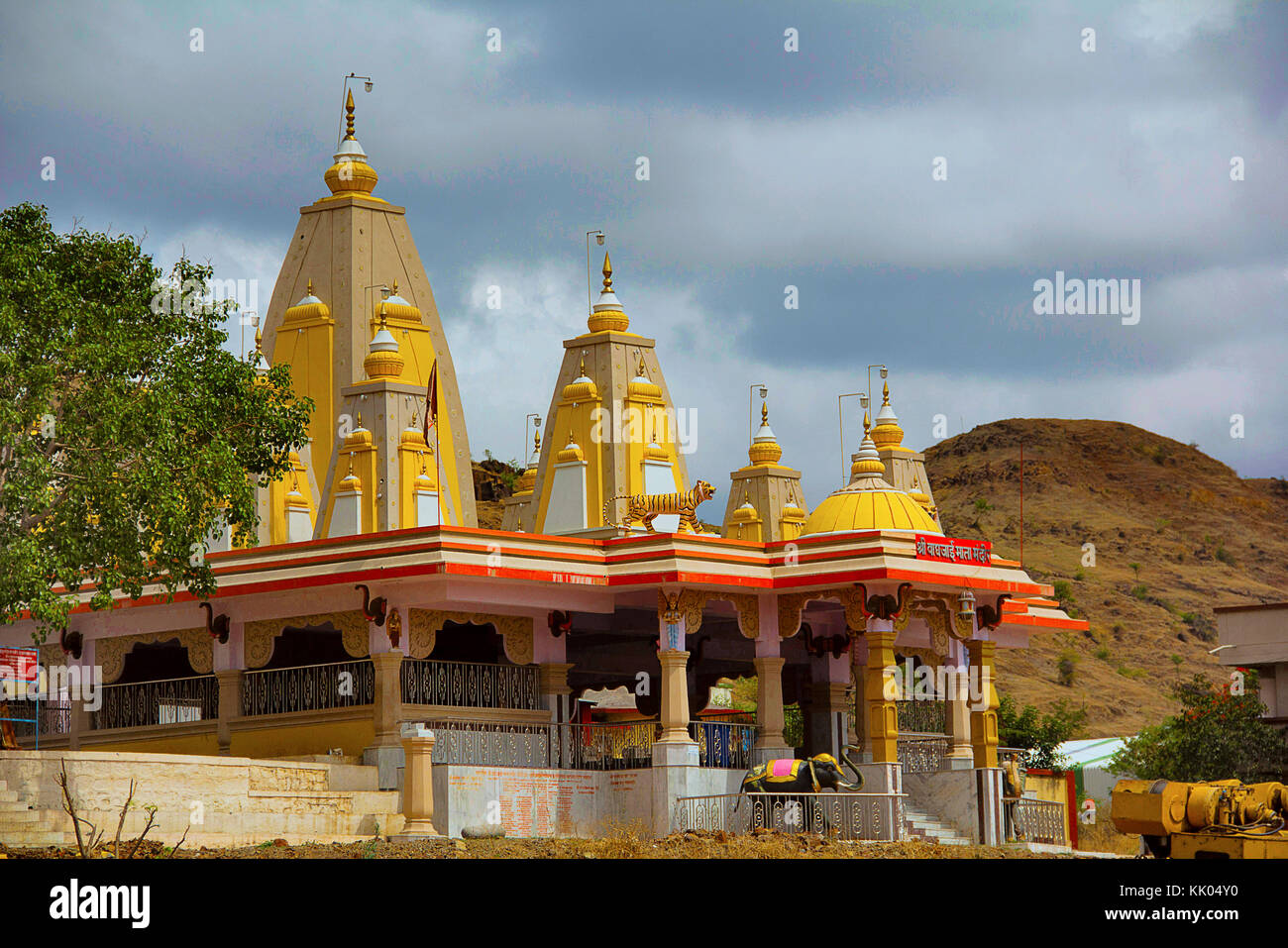 Vista del tempio di Waghjai Mata, Shindewadi, Pune Satara Road, Pune Foto Stock