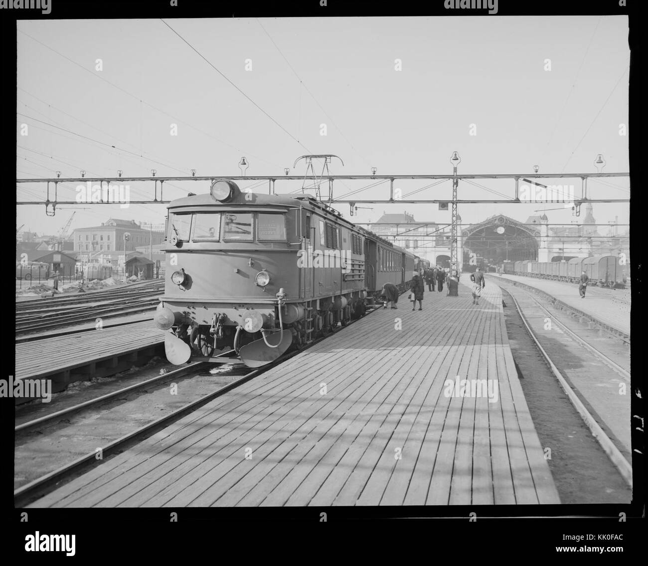 Questa immagine si riferisce a una fotografia identificata come "NSB, E.L.8 no nb digifoto 20160209 00442", probabilmente correlata a un evento o a un soggetto specifico catturato nel 2016, sottolineandone il valore di archivio. Foto Stock