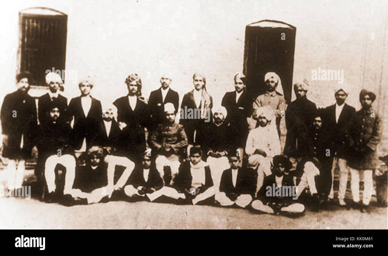 Questo titolo si riferisce al coinvolgimento di Bhagat Singh nel movimento di non cooperazione, un elemento chiave della lotta per l'indipendenza dell'India. Sottolinea il suo ruolo nel promuovere la resistenza non violenta. Foto Stock