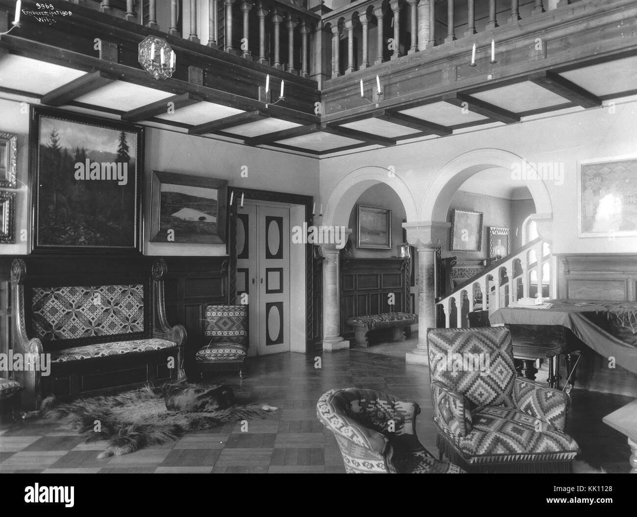 Gli interni di Polhoegda evidenziano l'architettura tradizionale con particolare attenzione all'artigianato regionale, caratterizzato da dettagli in legno e design rustico. Foto Stock