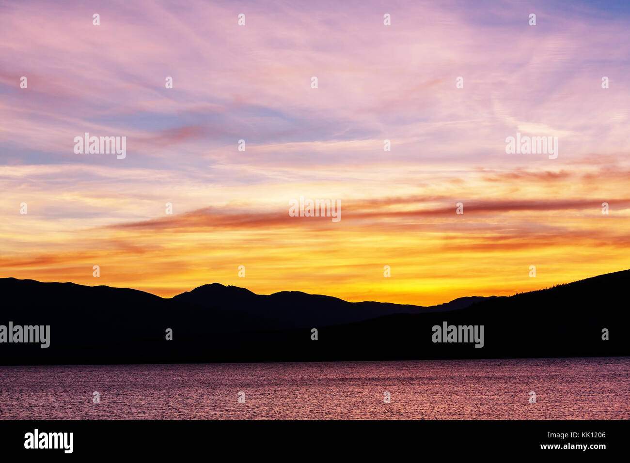 Serena scena dal lago in Canada Foto Stock