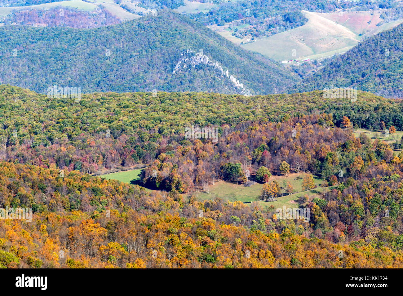 Vista dal vertice della manopola di abete più alto punto nel West Virginia Foto Stock