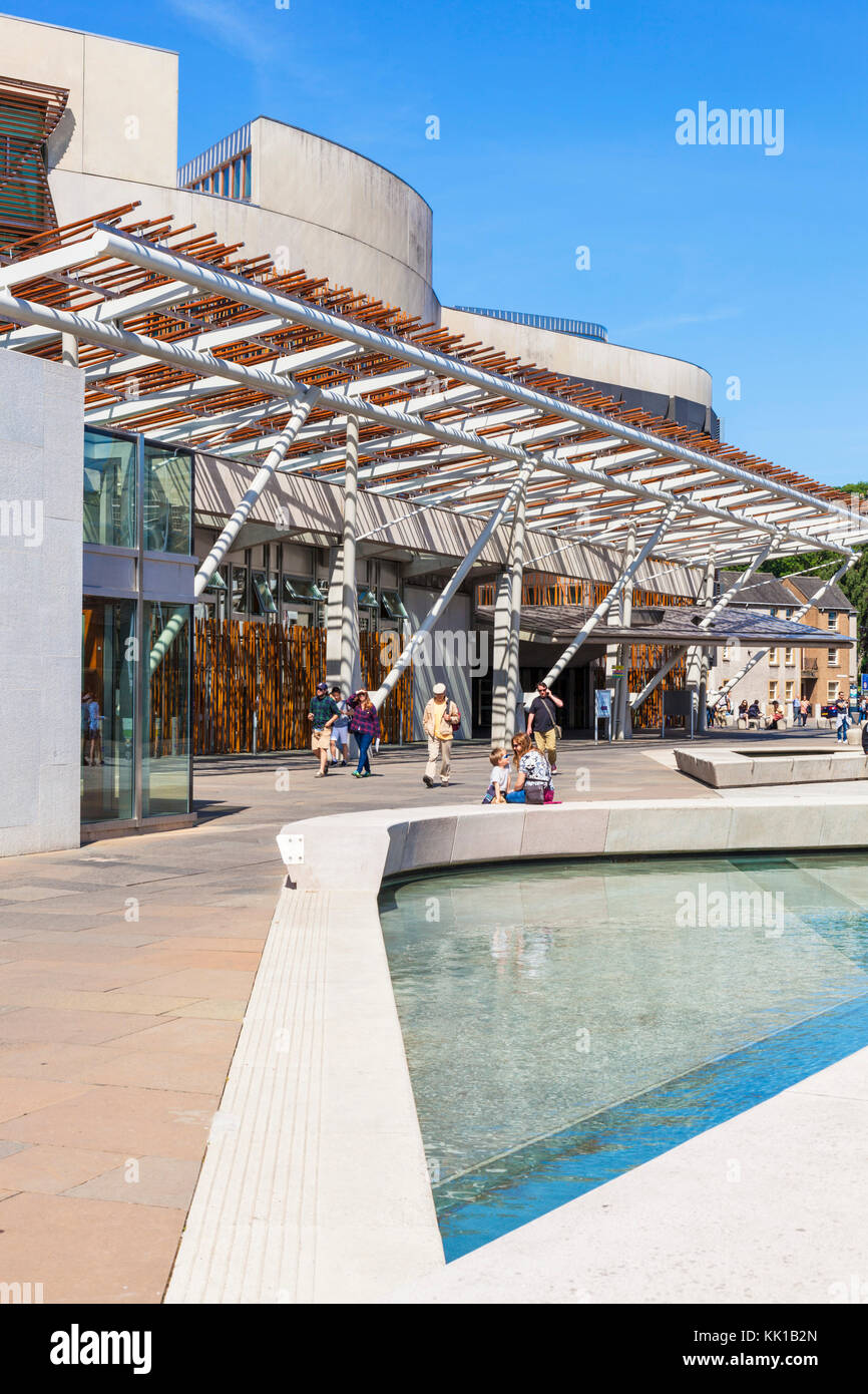 Edificio del Parlamento scozzese di Edimburgo in Scozia edinburgh edificio del parlamento scozzese di Edimburgo holyrood edinburgh Scotland Regno Unito GB Europa Foto Stock