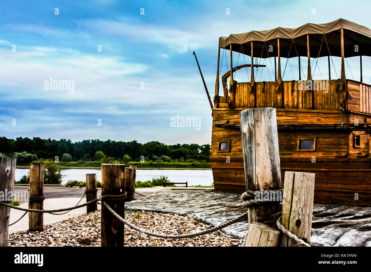 Il legno invecchiato Lewis e Clark barca fluviale in bismarck, nd Foto Stock