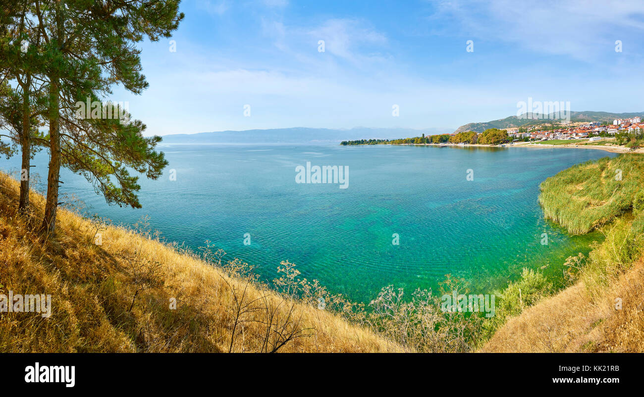 Vista panoramica del lago di Ohrid, Repubblica di Macedonia, Balcani Foto Stock