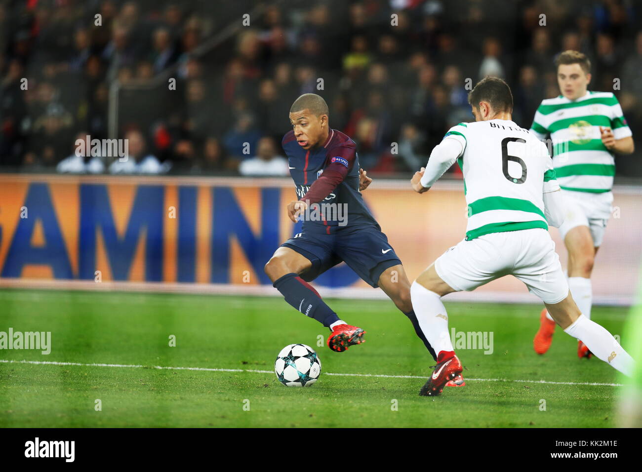 Parigi, Francia. 22 nov, 2017. kylian mbappe (PSG) calcio/calcetto : uefa champions league mtchday 5 gruppo b match tra paris saint-germain 7-1 celtic fc presso il Parc des Princes Stadium di Parigi, Francia . credito: mutsu kawamori/aflo/alamy live news Foto Stock