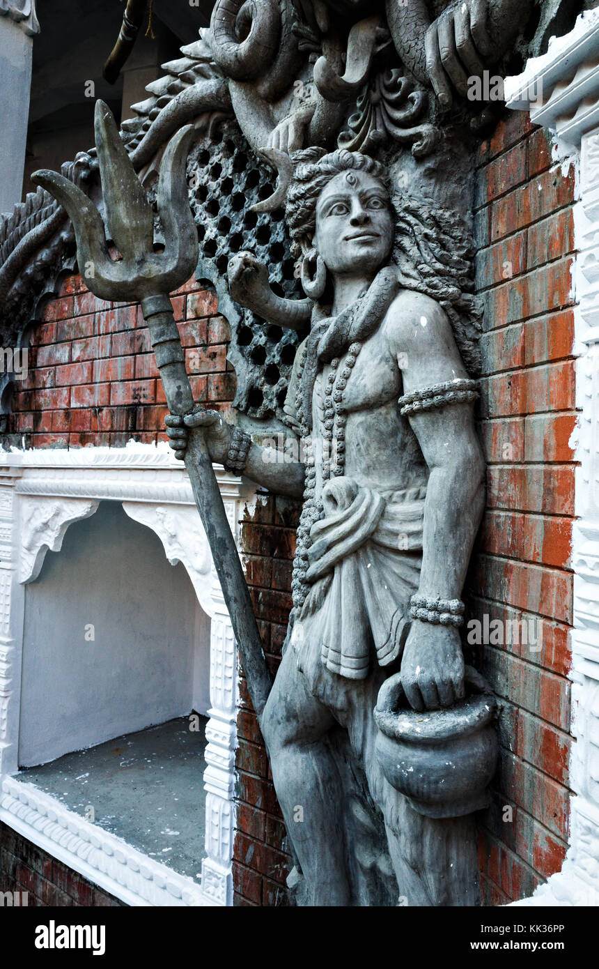 Statua del signore indù Shiva, Gupteshwor Grotta, Pokhara, Nepal Foto Stock