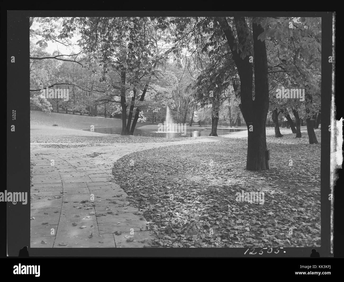 Slottsparken n. nb digifoto 00108 20160506 NB MIT 12505 AFR Foto Stock