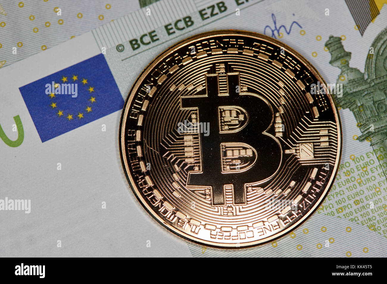 Bitcoin euro rate immagini e fotografie stock ad alta risoluzione - Alamy