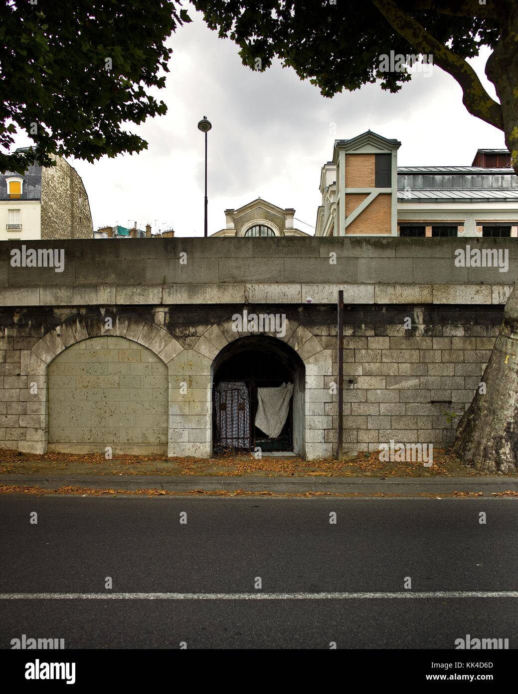 Povertà urbana. - 30/07/2012 - - "abitazione" per i senzatetto. - Sylvain Leser / le Pictorium Foto Stock