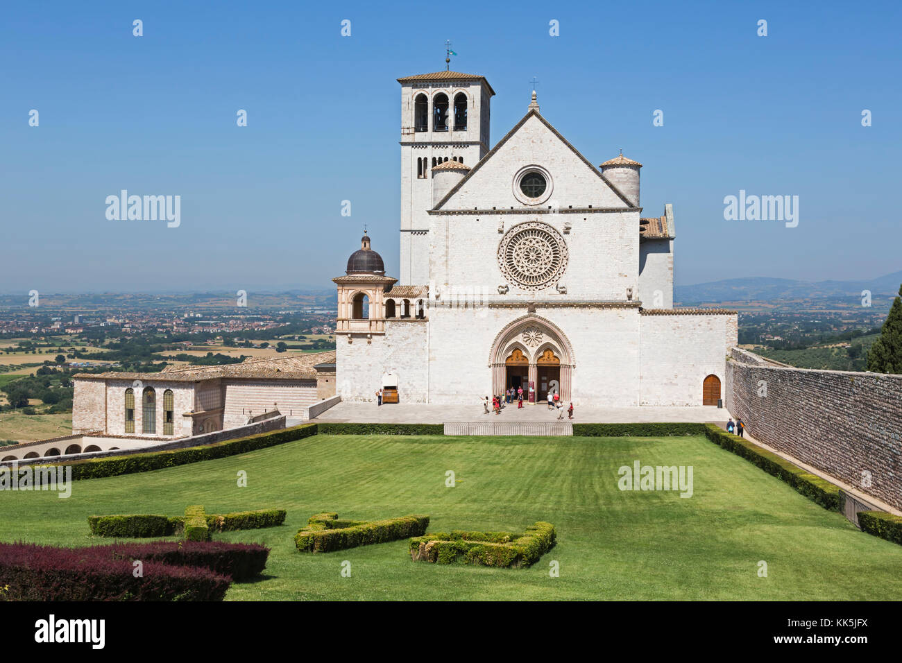 Assisi, Provincia di Perugia, Umbria, Italia. Basilica di San Francesco. Basilica di San Francesco. Basilica Papale di San Francesco. La struttura francescana Foto Stock
