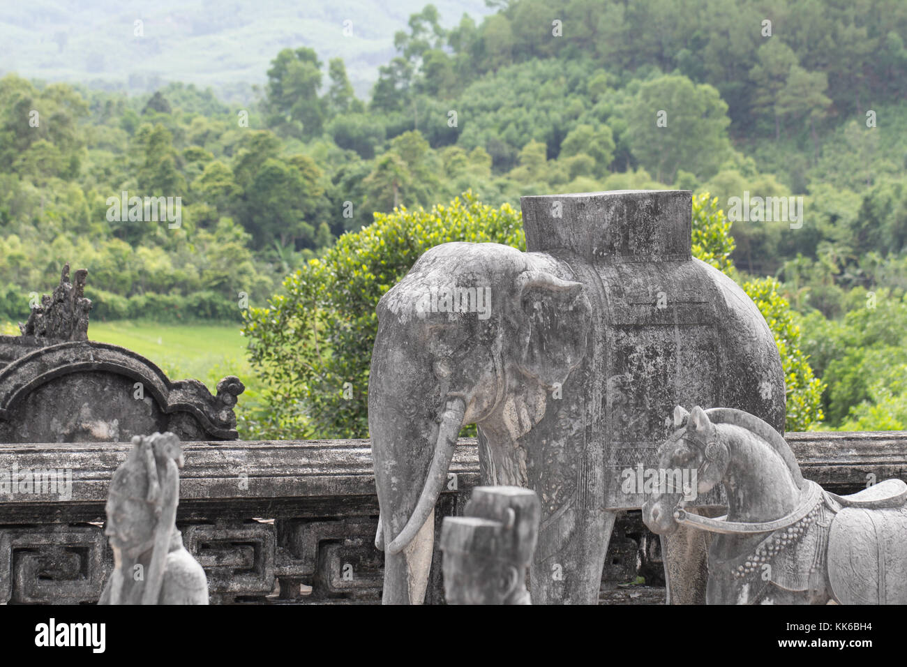 Statua di elefante in tinta Foto Stock