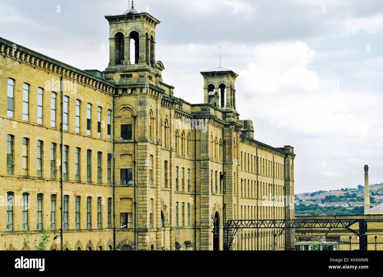 Saltaire, West Yorkshire, Inghilterra. Tessili Vittoriano era industriale sale il mulino costruito da Sir Tito sale Foto Stock