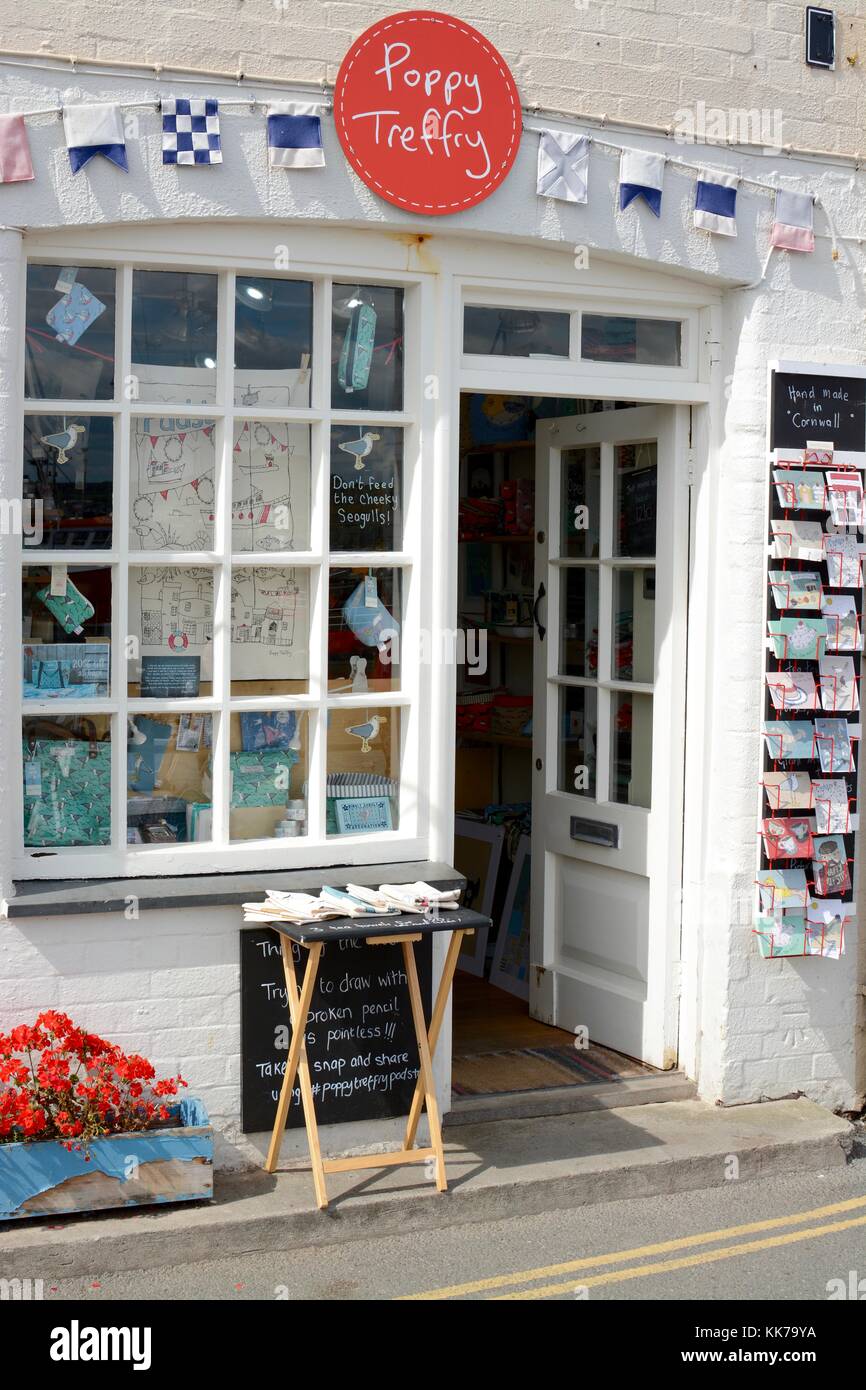 Padstow piccolo negozio di articoli da regalo, Padstow, Cornwall, Regno Unito Foto Stock