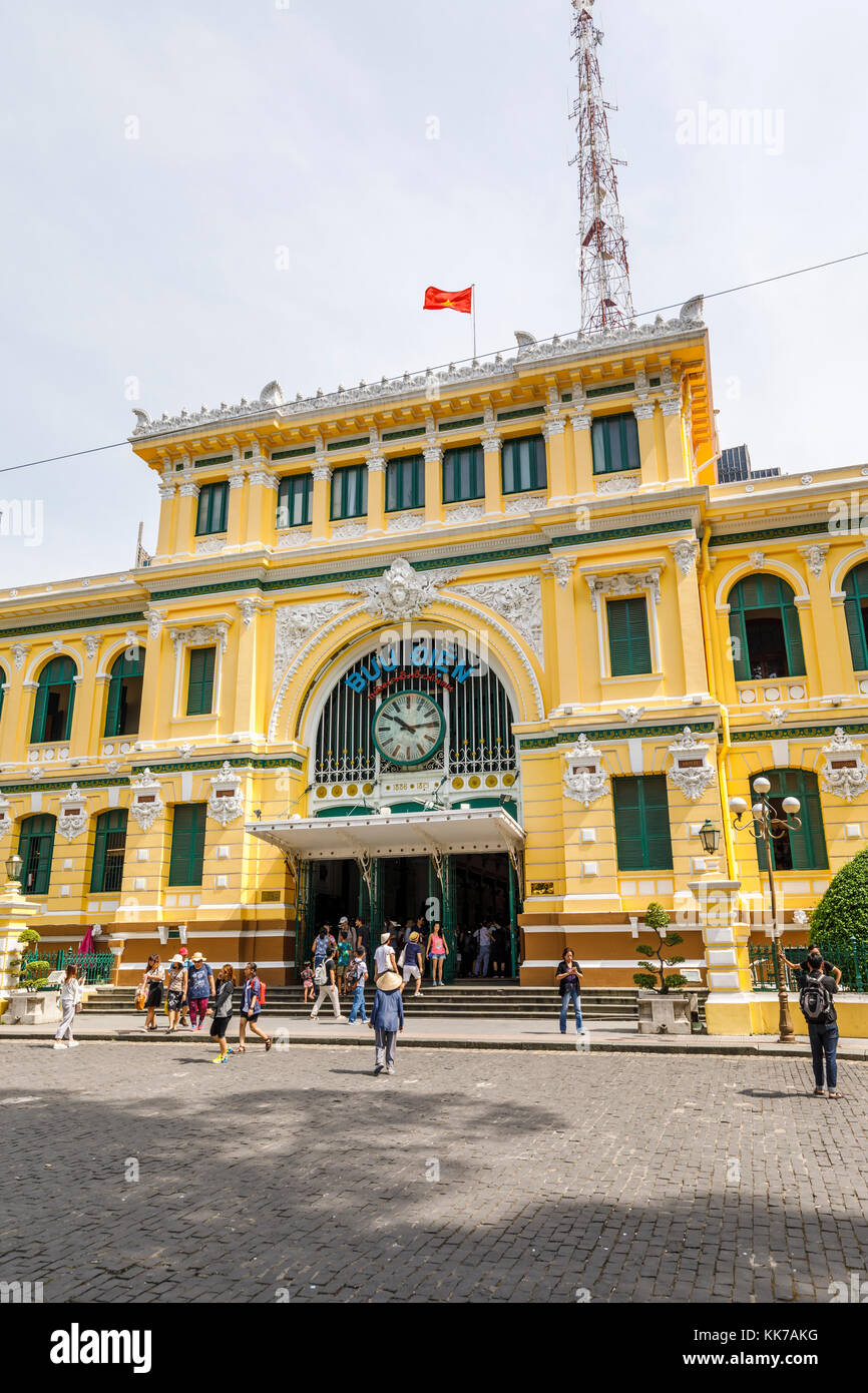 Central Post Office progettata da Gustave Eiffel, District 1 Dong Khoi Area, centro di Saigon (Ho Chi Minh City), Vietnam del sud, sud-est asiatico Foto Stock