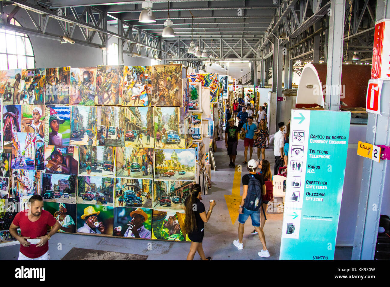 Centro Cultural Antiguos Almacenes De Deposito San Jose mercato, Havana, Cuba Foto Stock