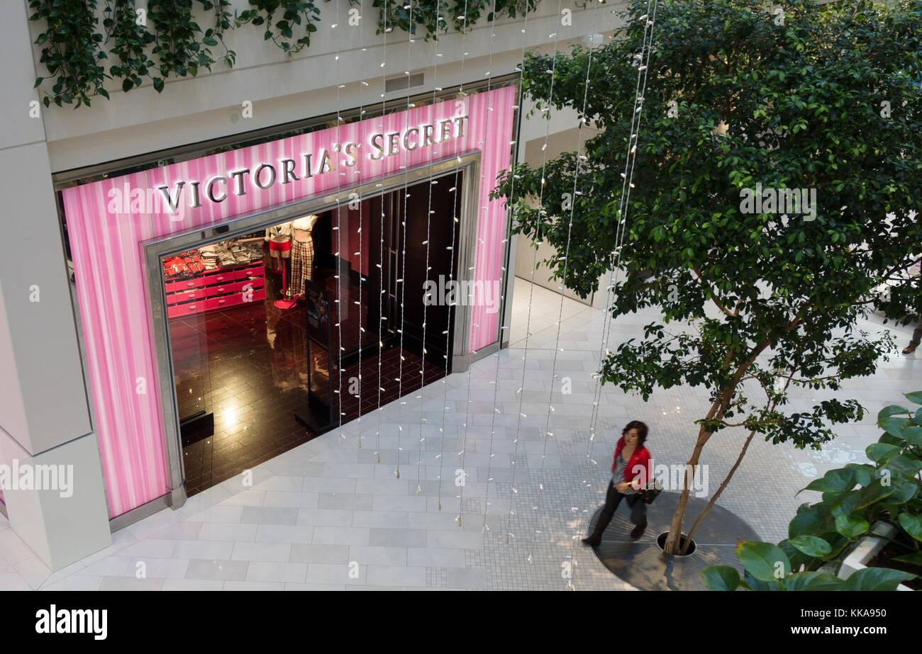 Il Victoria's Secret storefront al Mall of America in Bloomington, Minnesota, Stati Uniti d'America. Foto Stock