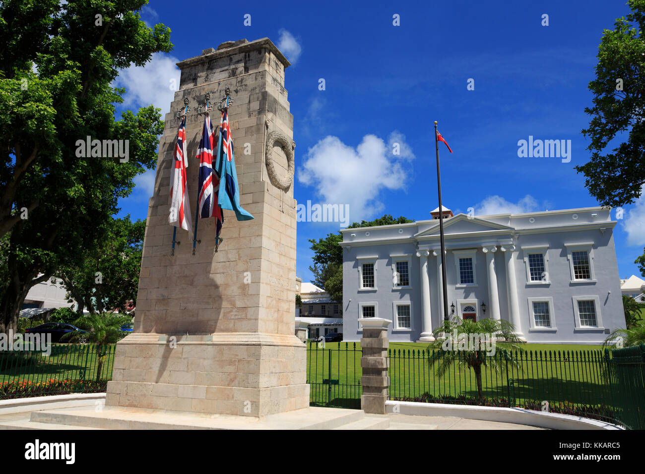 War Memorial, Cabinet Building, Hamilton City, Pembroke Parish, Bermuda, Atlantico, America centrale Foto Stock