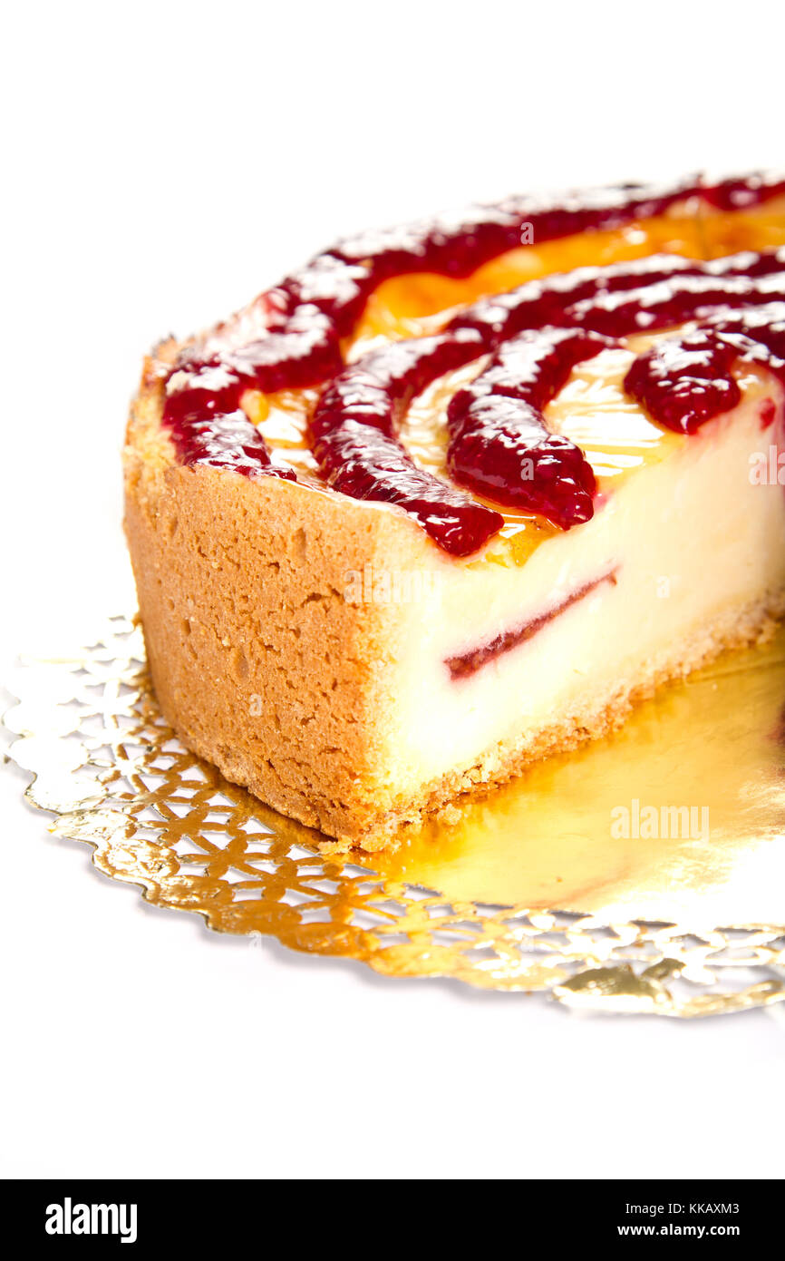 Torta di formaggio con topping di frutti di bosco Foto Stock