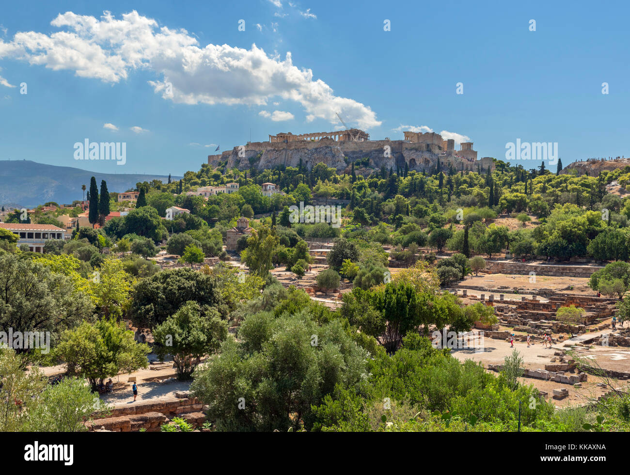 Vista sull'Antica Agorà di Atene verso il Partenone e Acropoli di Atene, Grecia Foto Stock