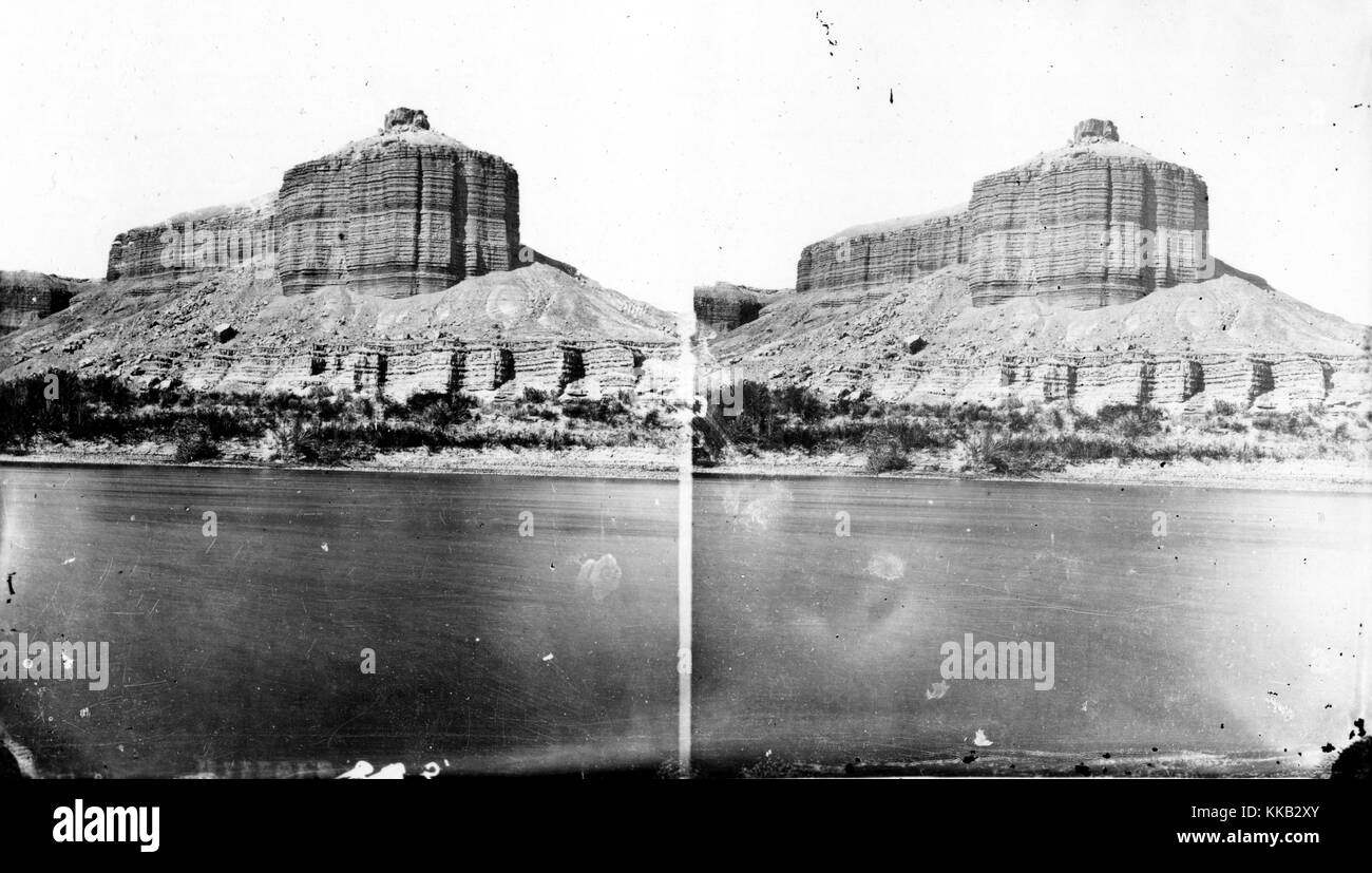 Stereografia di Dellenbaugh Butte sul Green River, vicino alla bocca di San Rafael, Utah. Immagine cortesia USGS. 1875. Foto Stock