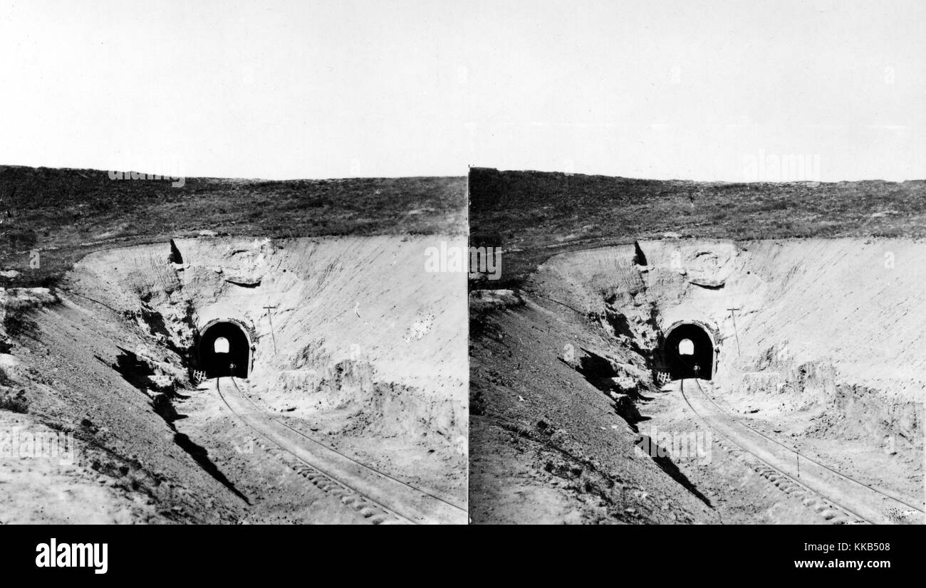 Tunnel n. 2 in corrispondenza della testa di Echo Canyon, Summit County, Utah. Immagine cortesia USGS. 1869. Foto Stock