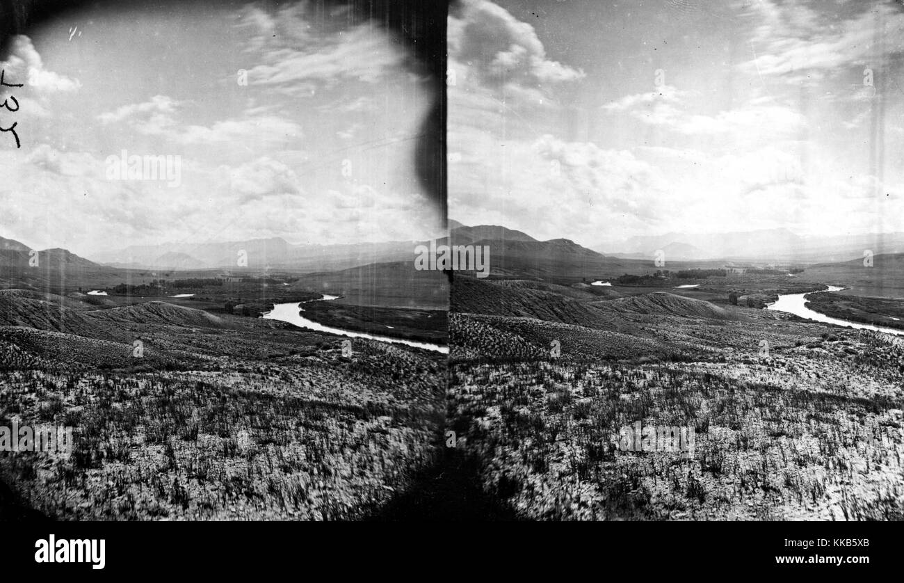 Visualizzare il Fiume Azzurro dal fiume Colorado, Grand County, Colorado. Immagine cortesia USGS. 1874. Foto Stock