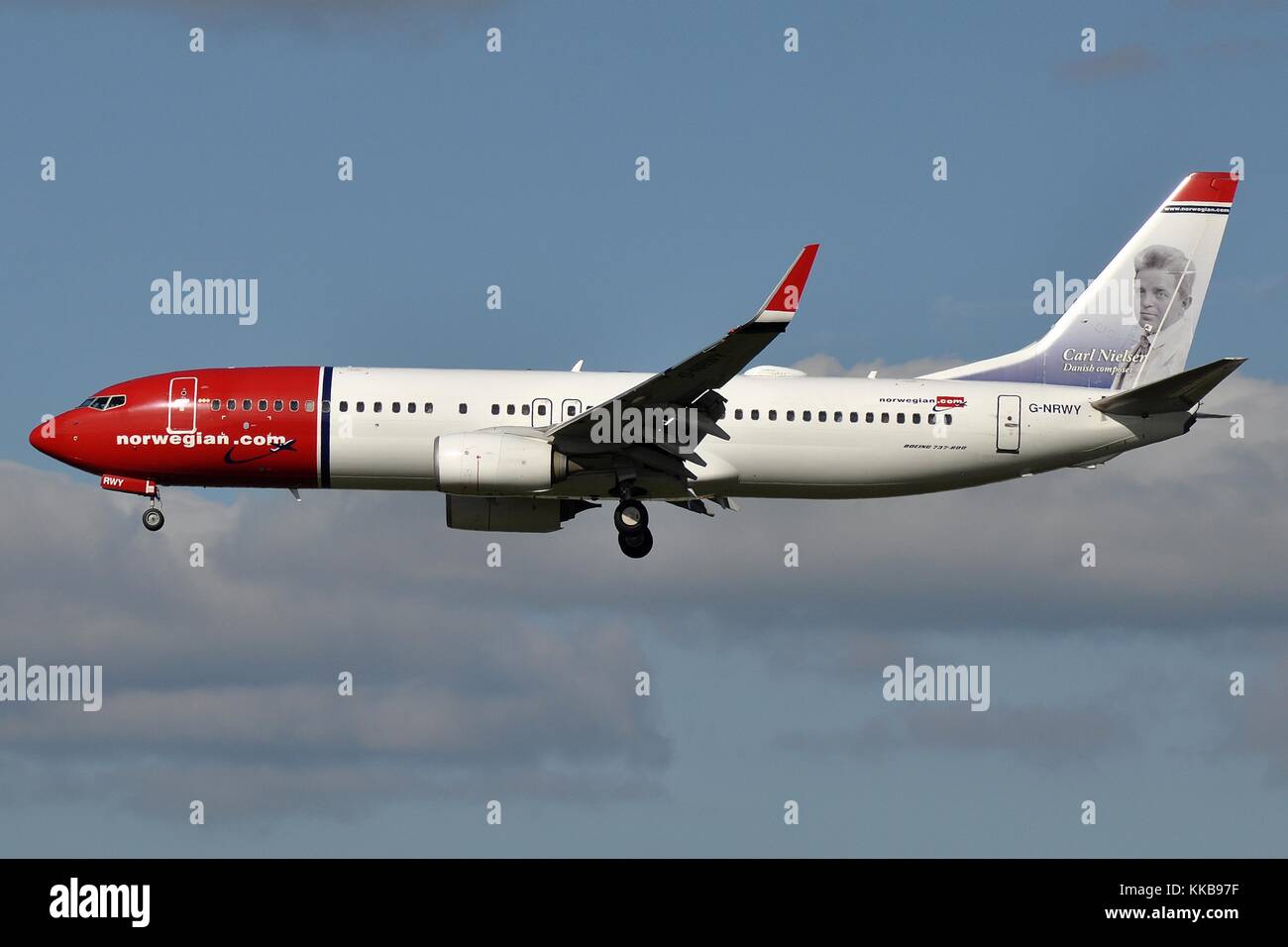 Norwegian Air UK B737-800:(w) g-nrwy "Carl Nielsen' Foto Stock