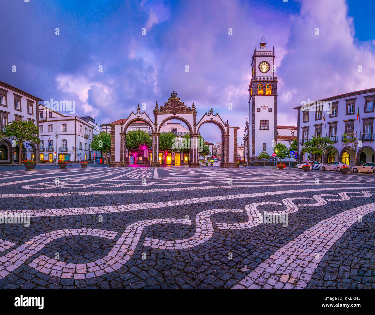 Portas da cidade - il simbolo della città di Ponta Delgada nell isola Sao Miguel nelle Azzorre, Portogallo Foto Stock