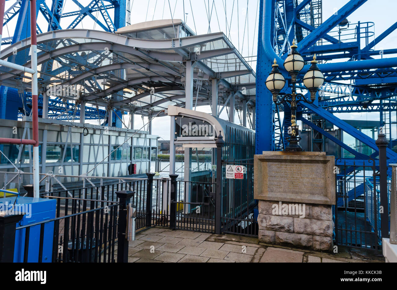 La Gondola e Ponte della Tees Transporter Bridge (1911) Foto Stock