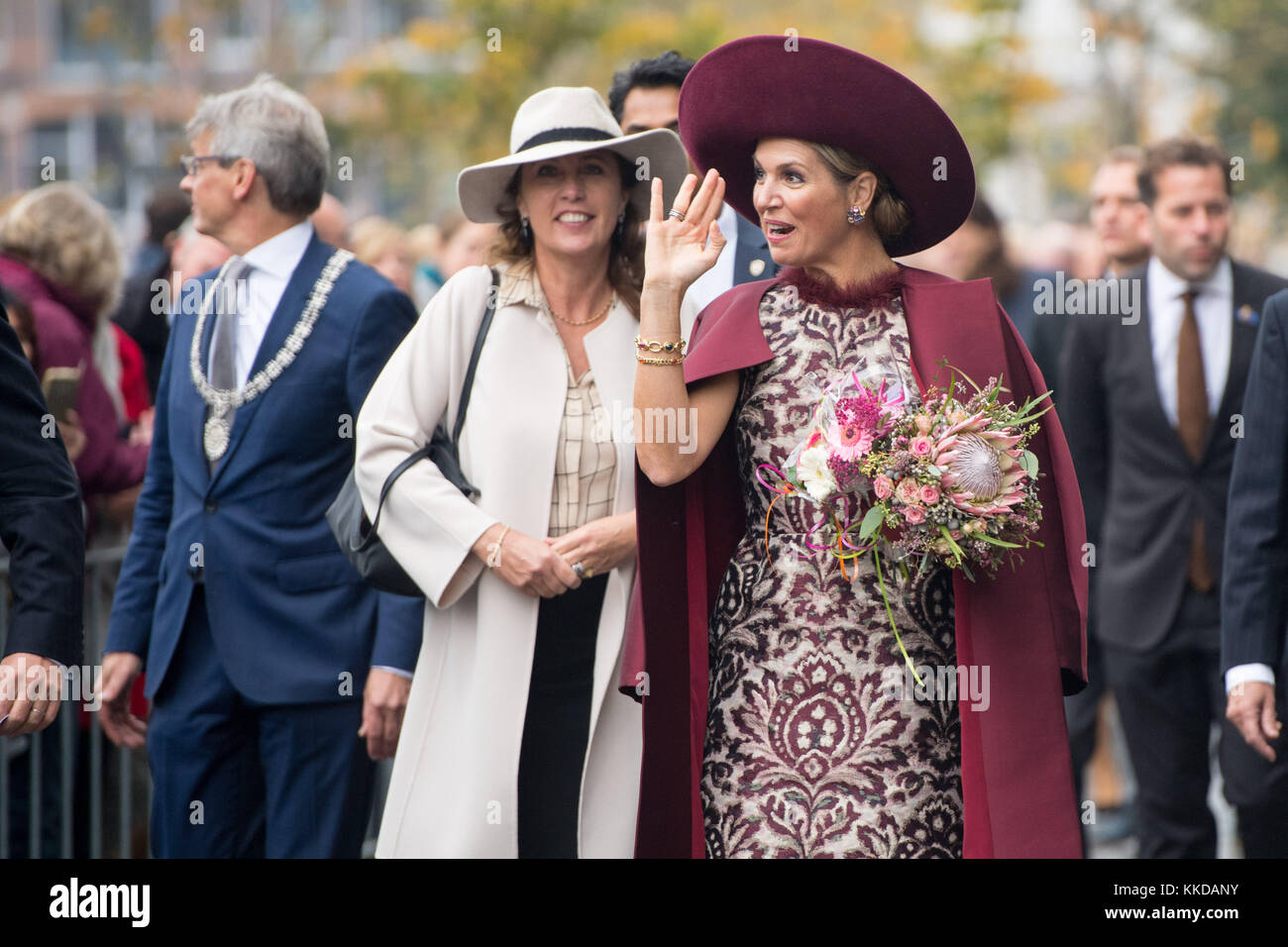 Willem-Alexander dei Paesi Bassi e la Regina Máxima dei Paesi Bassi durante una visita regionale a Eemland nella provincia di Utrecht, Paesi Bassi. Con: Queen Máxima dei Paesi Bassi Dove: Eemland, Utrecht, Paesi Bassi Quando: 24 Ott 2017 credito: WENN.com **disponibile Solo per la pubblicazione in UK, USA, Germania, Austria, Svizzera** Foto Stock