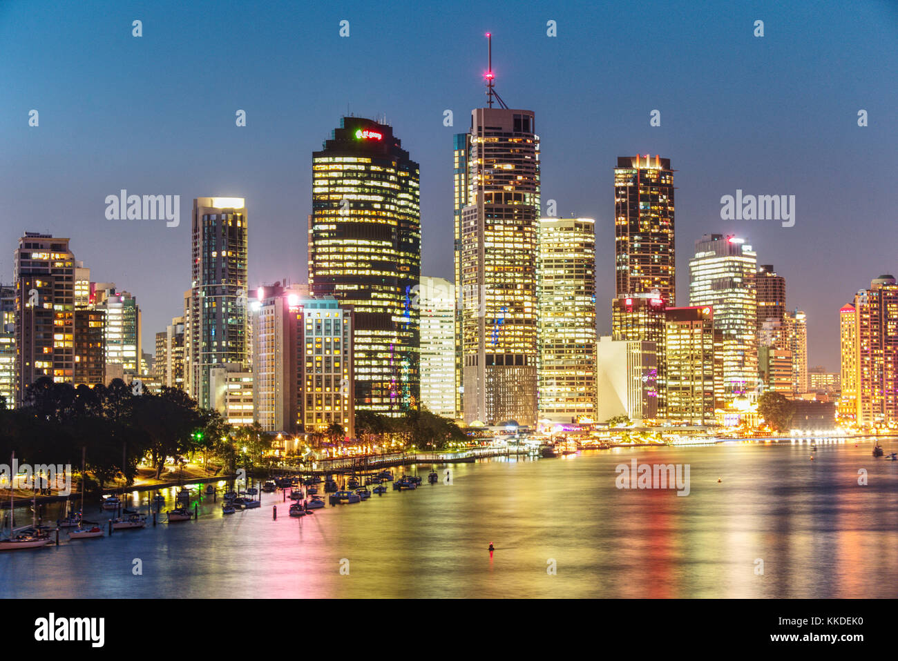 Tramonto sulla città di Brisbane dal Kangaroo Point Lookout Queensland Australia Foto Stock