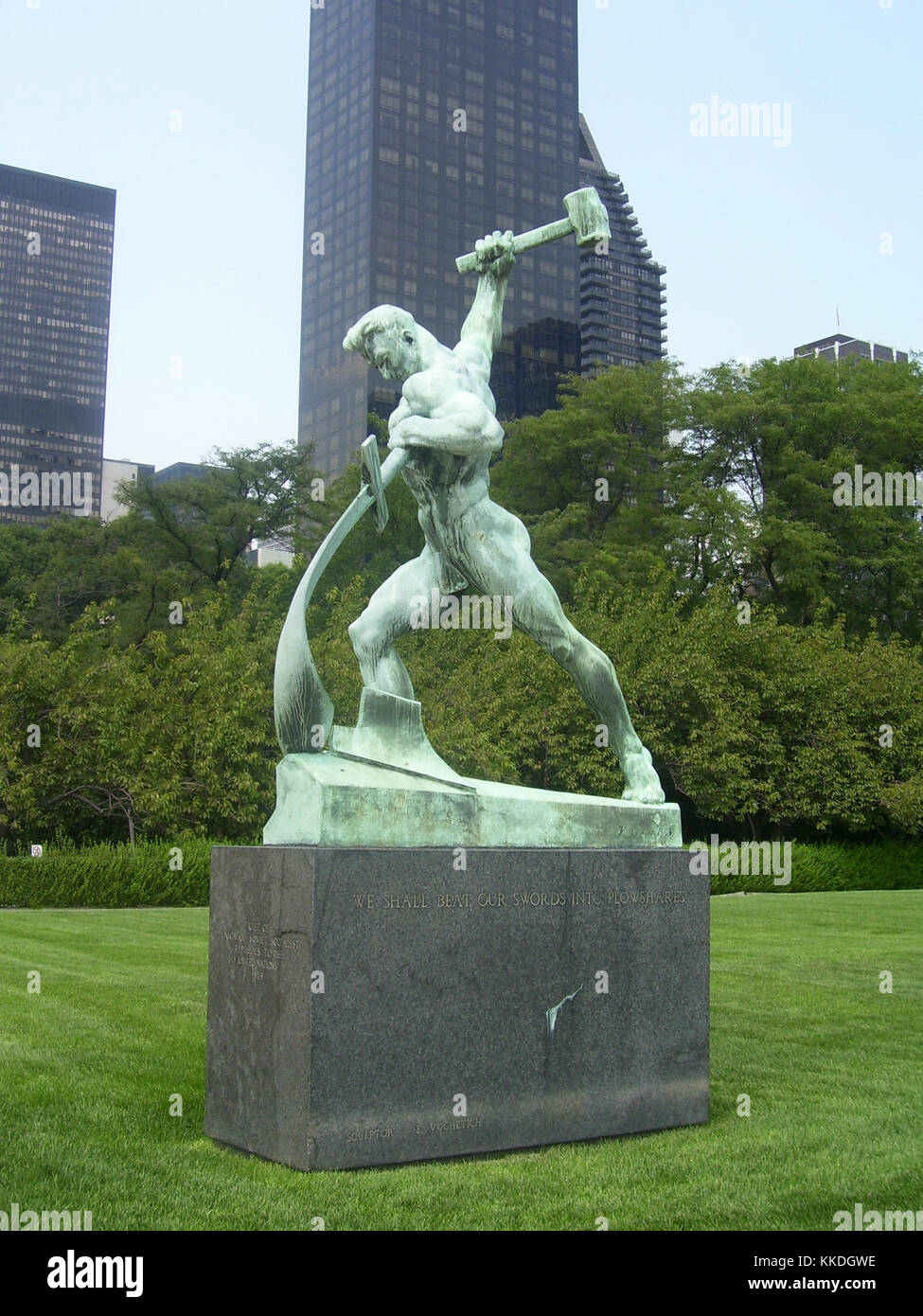 Image-ONU spade in vomeri statua Foto Stock