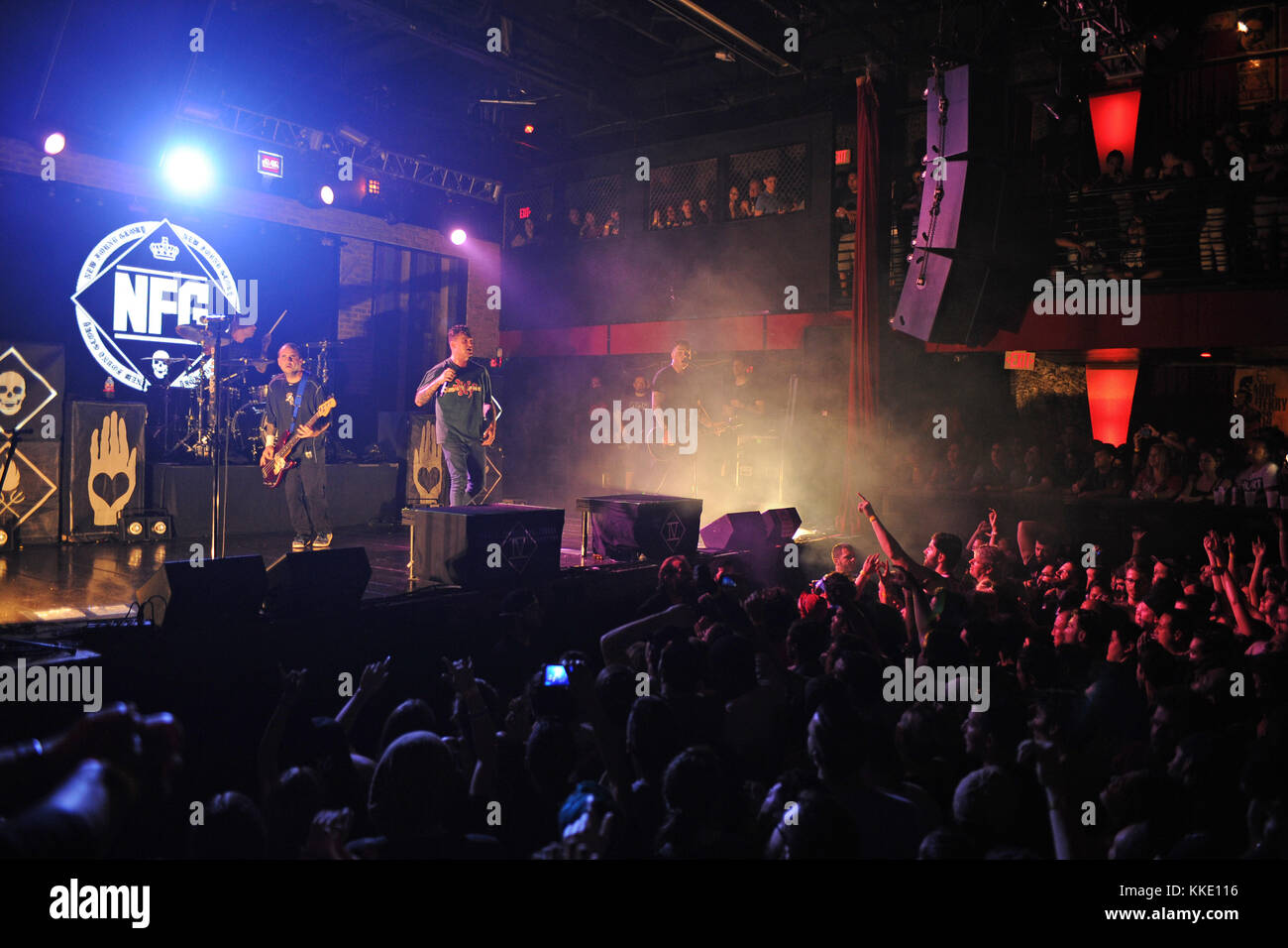 FORT LAUDERDALE FL - 14 OTTOBRE: Ian Grushka, Jordan Pundik, Cyrus Bolooki, Chad Gilbert dei New Found Glory si esibisce al Revolution il 14 ottobre 2015 a Fort Lauderdale, Florida persone: Ian Grushka, Jordan Pundik, Cyrus Bolooki, Chad Gilbert Foto Stock