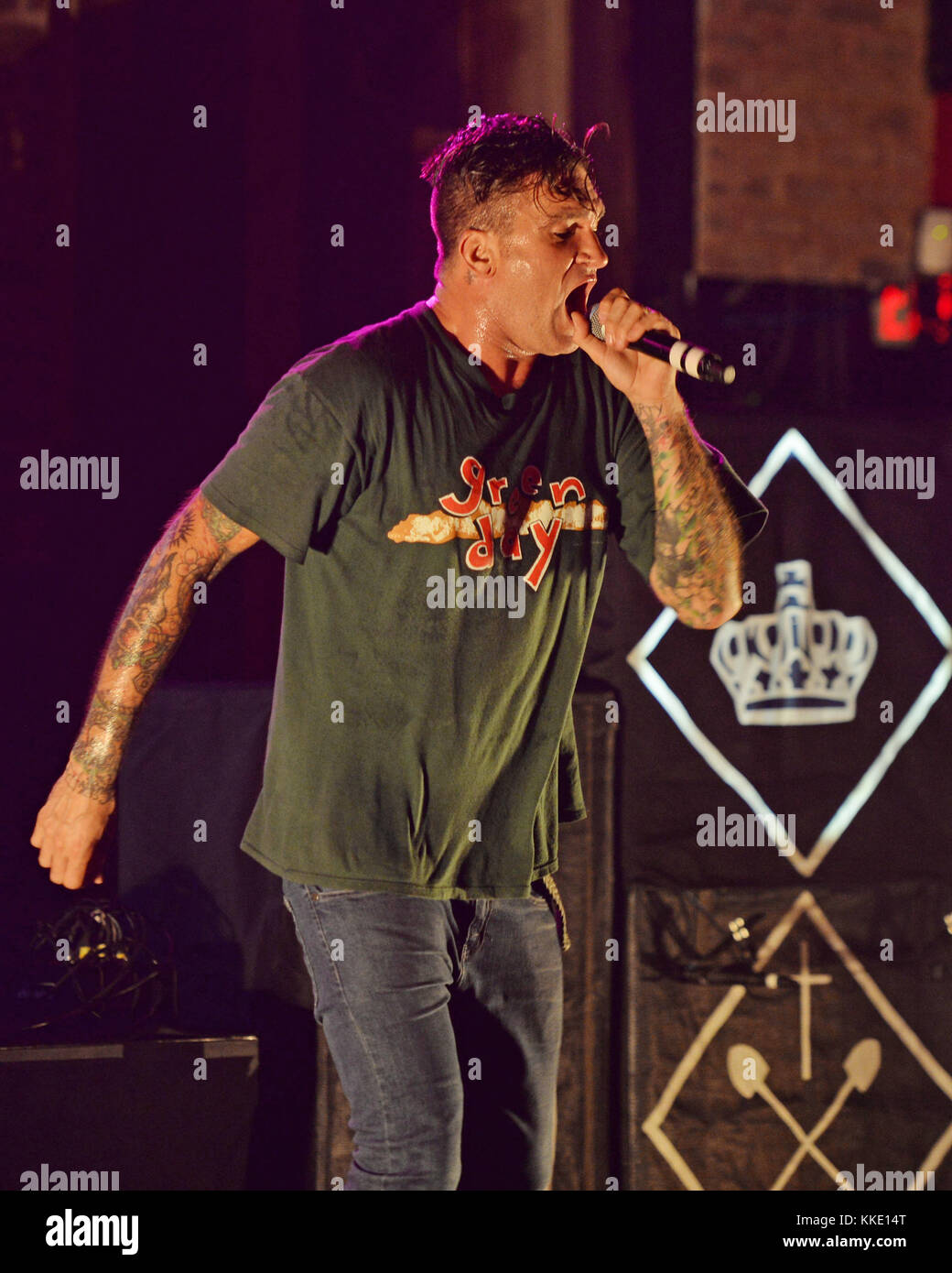 FORT LAUDERDALE FL - 14 OTTOBRE: Jordan Pundik of New Found Glory si esibisce al Revolution il 14 ottobre 2015 a Fort Lauderdale, Florida People: Jordan Pundik Foto Stock